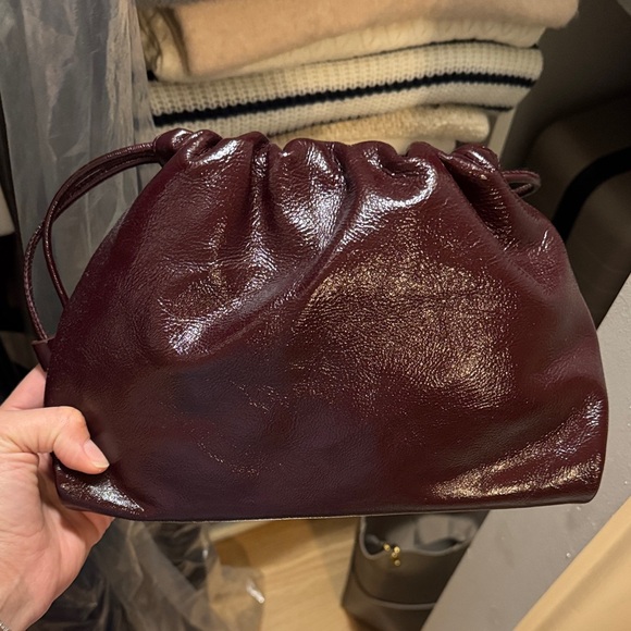 COS cavatelli clutch - Picture 1 of 1